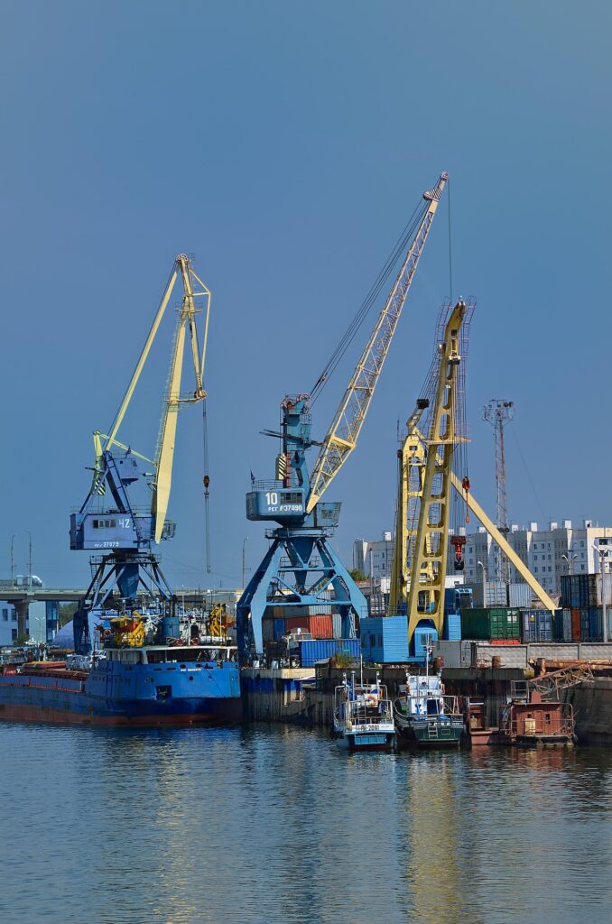 ds 30 cranes 5324170 1920